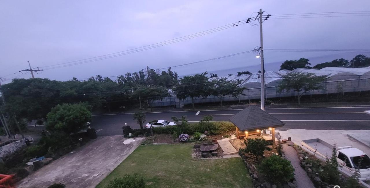 Jeju Soroan Pension Seogwipo Luaran gambar