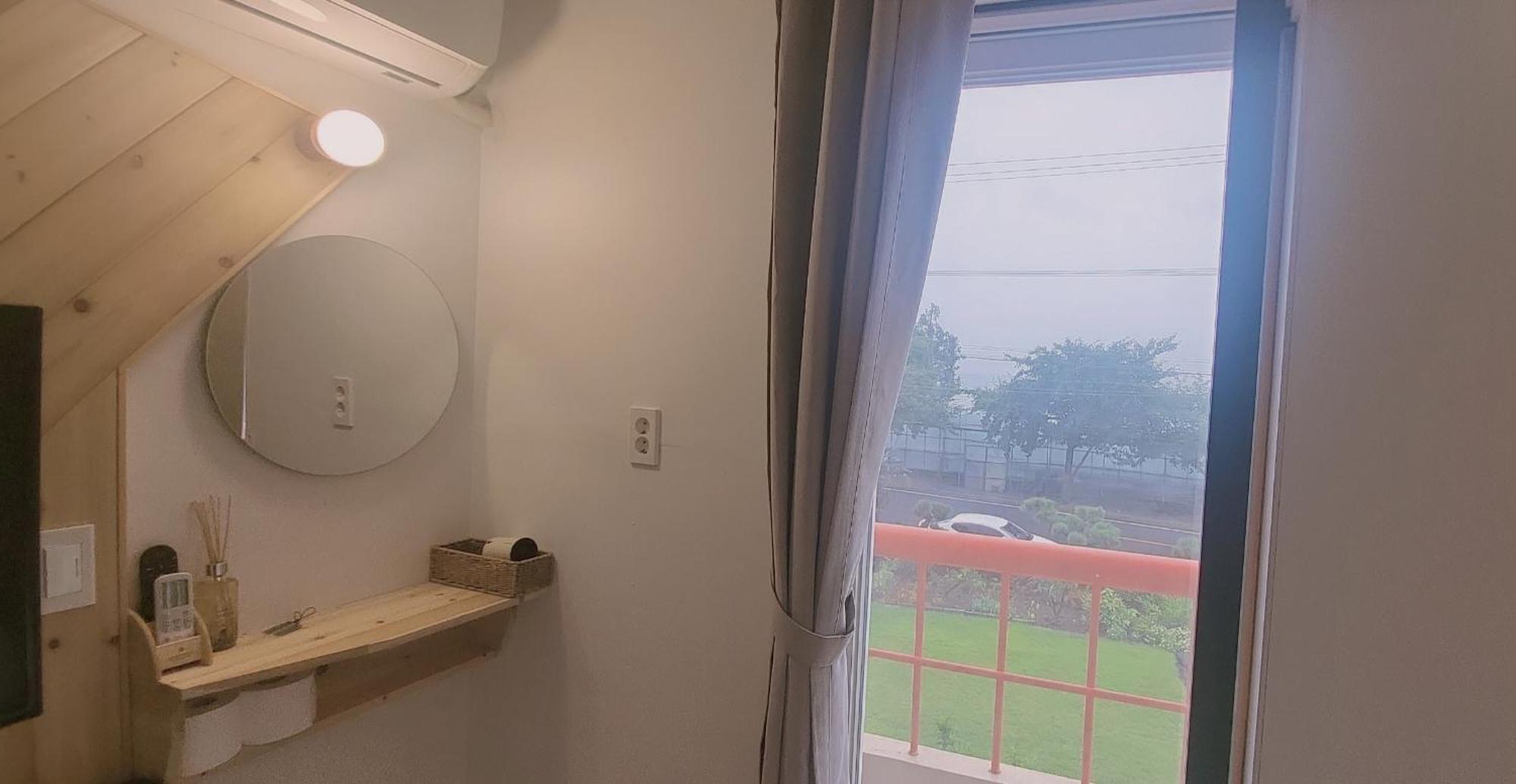 Jeju Soroan Pension Seogwipo Luaran gambar